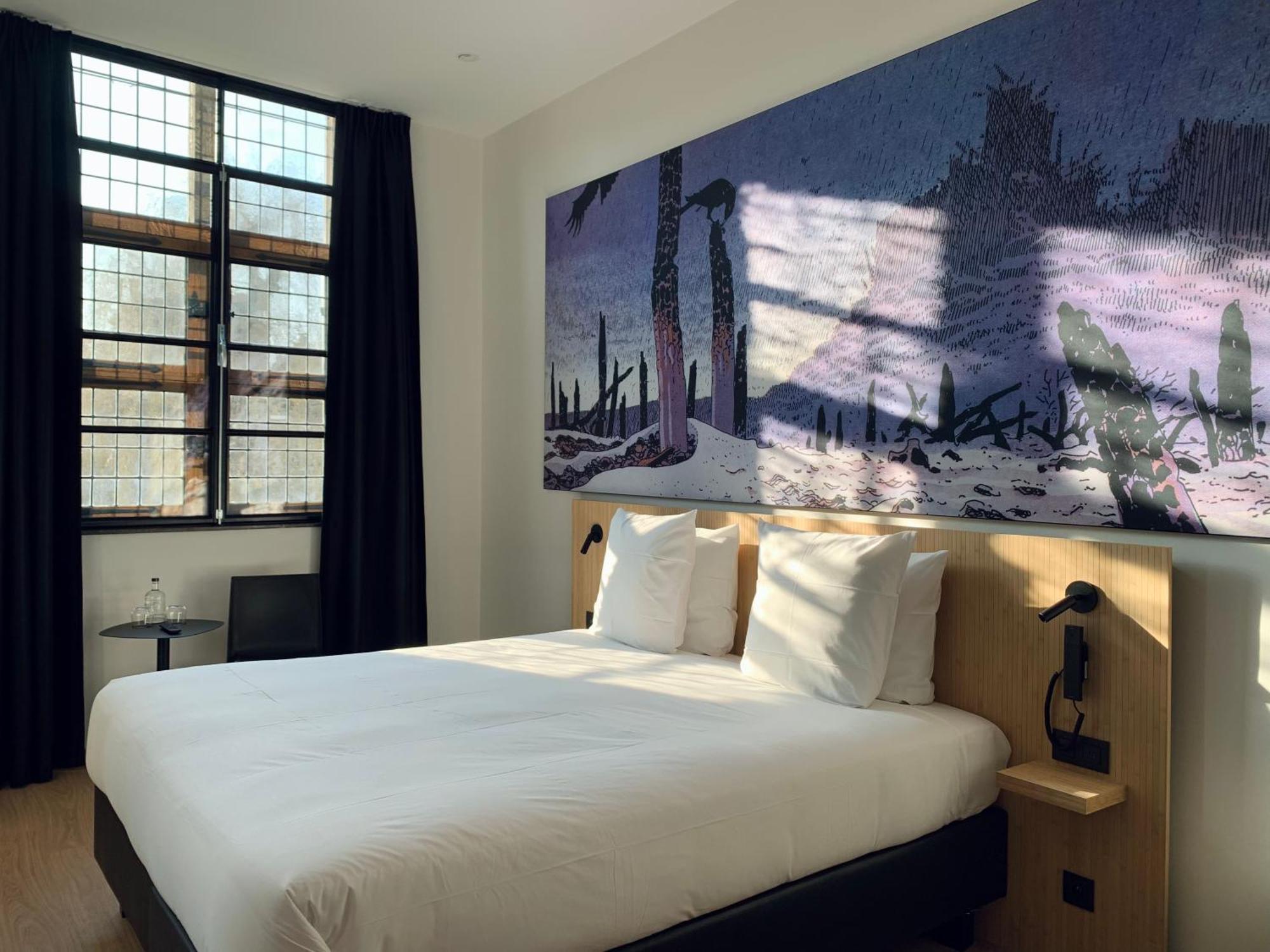 Comic Art Hotel Гент Экстерьер фото